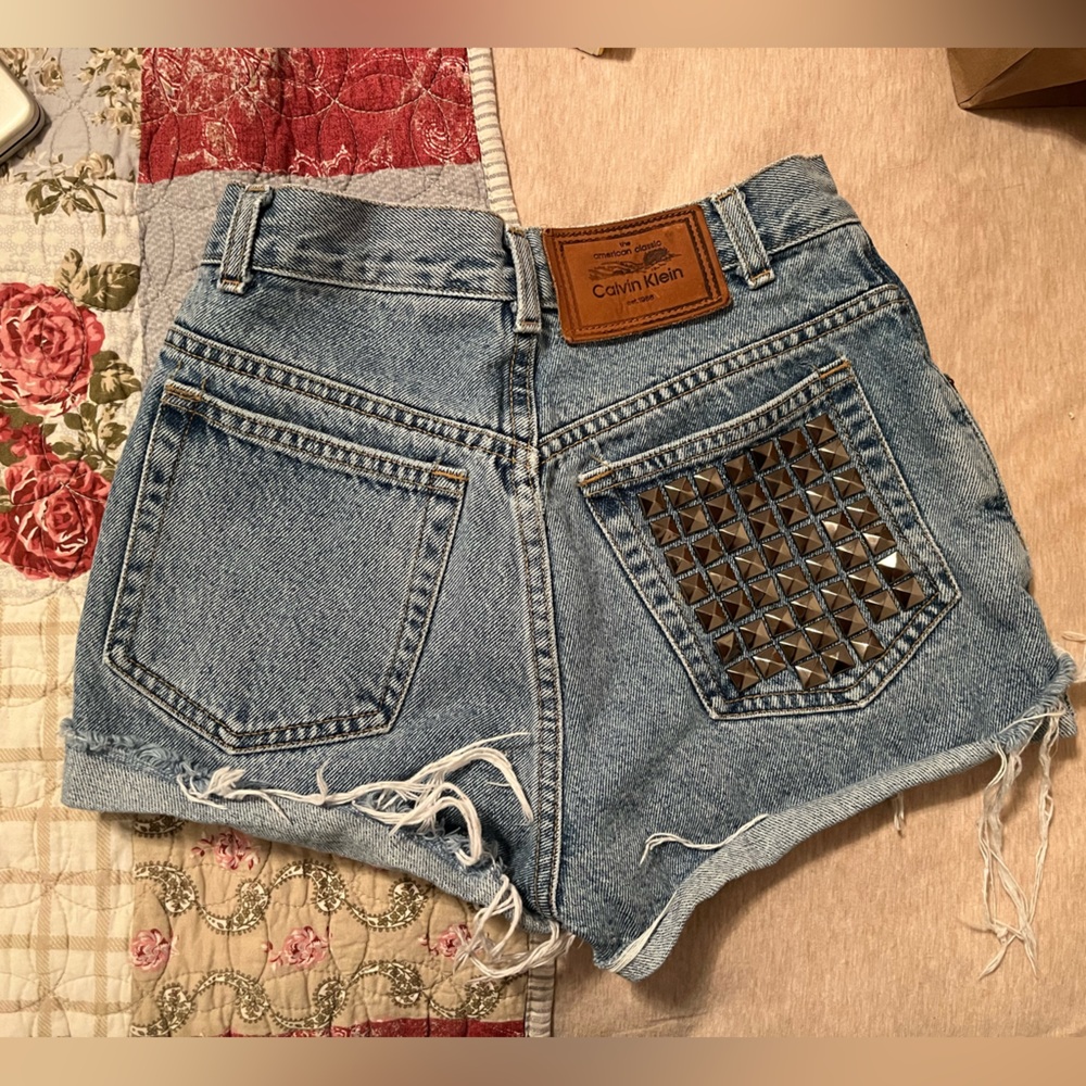 Y2K Calvin Klein studded denim shorts size 24